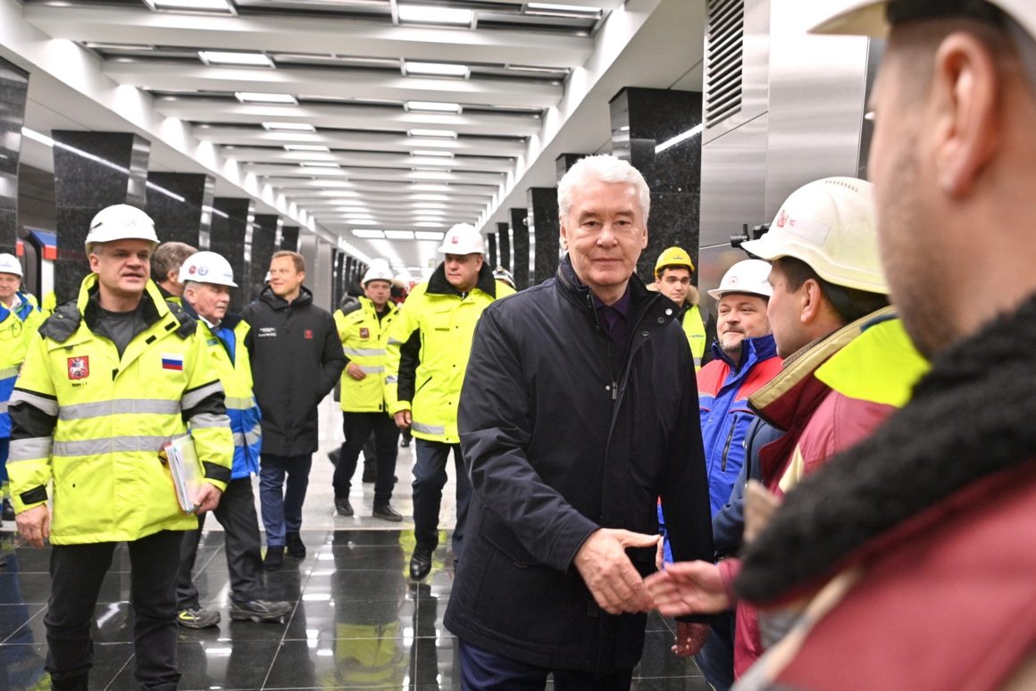 Собянин провел техпуск южного участка БКЛ метро Москвы